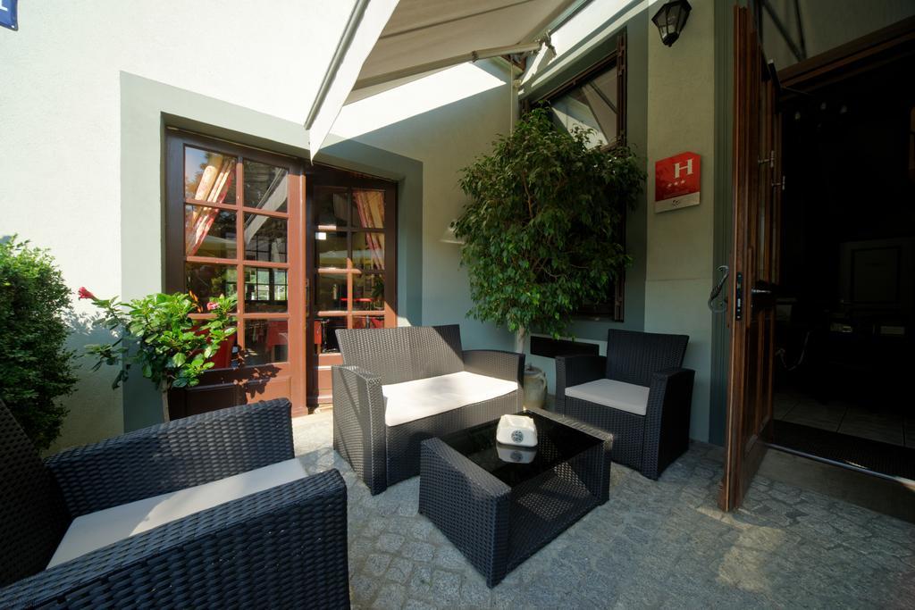 Hotel Du Parc La Rochette  Kültér fotó