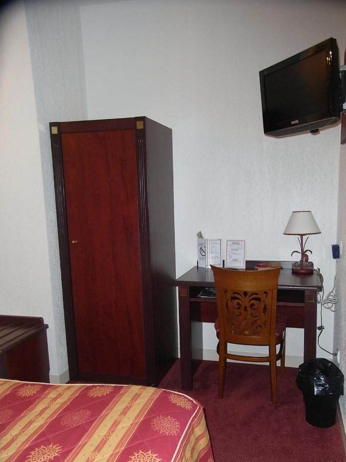 Hotel Du Parc La Rochette  Szoba fotó