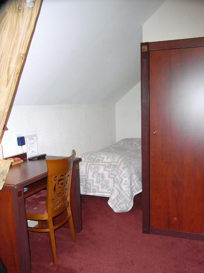 Hotel Du Parc La Rochette  Szoba fotó