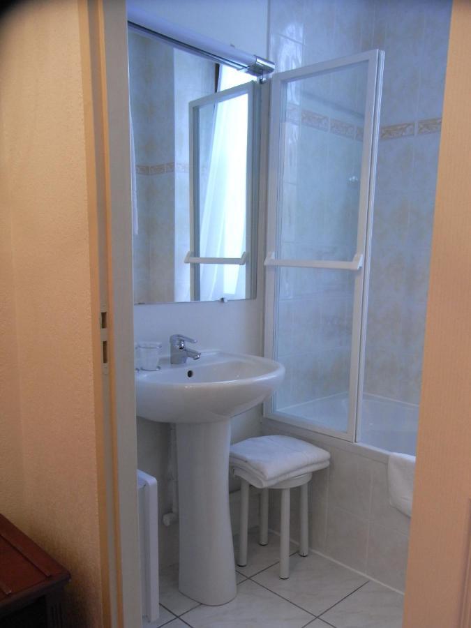 Hotel Du Parc La Rochette  Szoba fotó